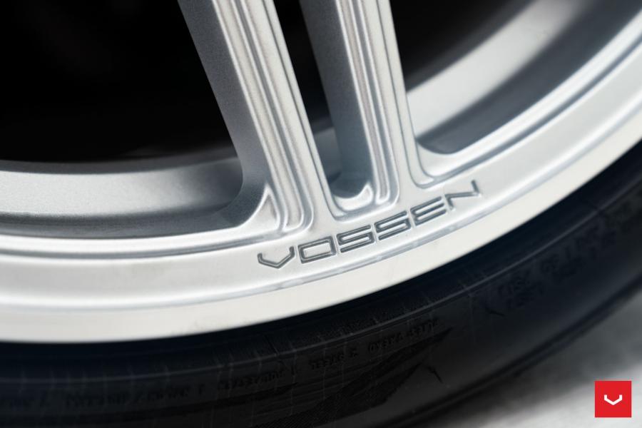 Колеса Infiniti Q50S on Vossen Wheels (CV10) 2019 года  (фото 14 из 21)